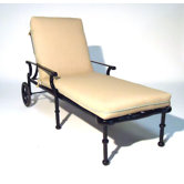 Leon Chaise Lounge  with Cushion