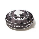 Victorian Cameo Round Dog Bed in Ivory Black / White