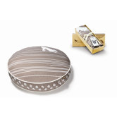 Cosmopolitan Dog on Wire Round Round Change-a-Cover