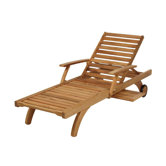Capri Ultra Lounger
