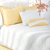 Sutton Bedding Set in Yellow / White