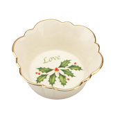 Holiday Love Small Fluted Round Dish