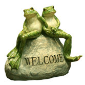 Welcome Frog Statue