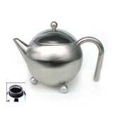 30 Oz Footed Teapot with Infuser in Satin