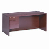 11500 Series Valido Executive Desk with Right Pedestal