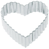 Cookie Cutter in Medium Fluted Heart (Set of 12)