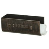 Zeitungsrolle in Braun-Messing