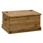 Corona Storage Trunk in Solid Pine
