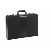 Classic 17" Laptop Attach&eacute;