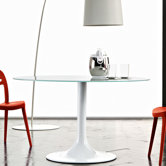 Corona Dining Table