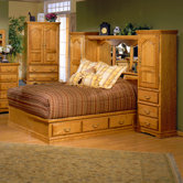 Country Heirloom Pier Wall Platform Bedroom Collection