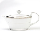 Chatelaine Platinum 40 oz Teapot