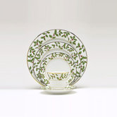 Holly and Berry Gold 5 Piece Place Setting