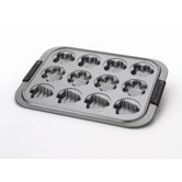 Advanced 12-Cup Non-Stick Holiday Cookie Pan