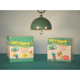 Twirl-a-Squirrel Baffle Feeder in Green