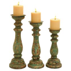 3 Piece Wooden Candle Holder Set in Green