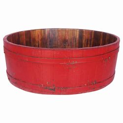 Round Basin Bucket in Red