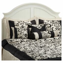 Guilana 7 Piece Bed in a Bag Set in Off-White & Black