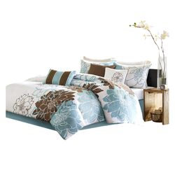 Lola 6 Piece Duvet Set in Blue