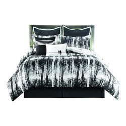 Woodland Reversible Comforter Set in Black & White