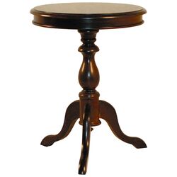 Gilda End Table in Chestnut