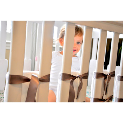 Oliver B Minky Ventilated Slat Bumper with White Ties in White