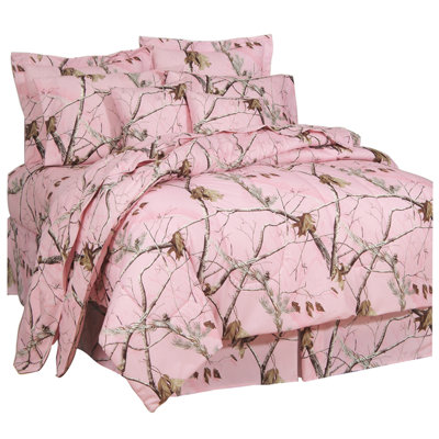 Realtree Bedding Camo Bedding Collection in Pink