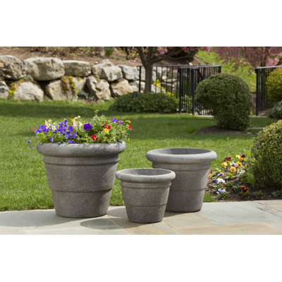 Alfresco Home Rolled Rim Round Planter