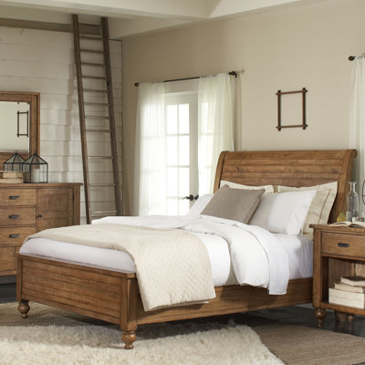 Summerhill Sleigh Bed by Riverside Furniture -image