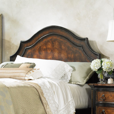 Grandover Panel Headboard by Hooker Furniture -image