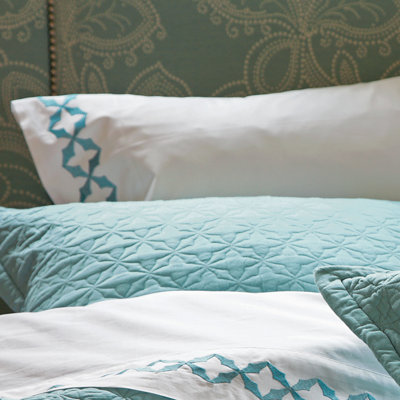 Company C Avery Pillowcase (Set of Two)