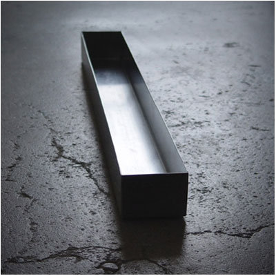 Gus* Modern Rectangular Fruit Trough Planter