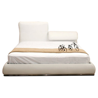 Jessie Platform Bed by Casabianca Furniture -image