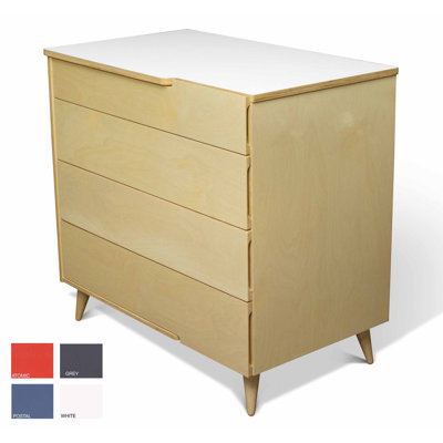 True Modern 11 Ply 4 Drawer Dresser