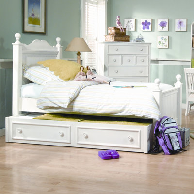 Legacy Classic Furniture Summer Breeze Low Poster Bed