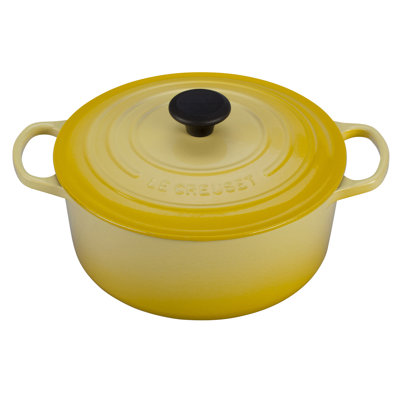 Le Creuset Enameled Cast Iron 5 1/2-Qt. Round Dutch Oven