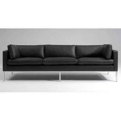 Artifort 905 Comfort Sofa by the Artifort Design Group