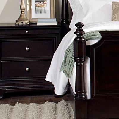 Inglewood 2 Drawer Nightstand