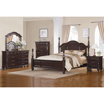 Townsford Four Poster Bedroom Collection by Woodbridge Home Designs -image