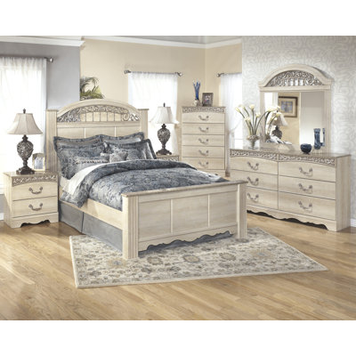 Catalina Four Poster Bedroom Collection by Signature Design by Ashley -image