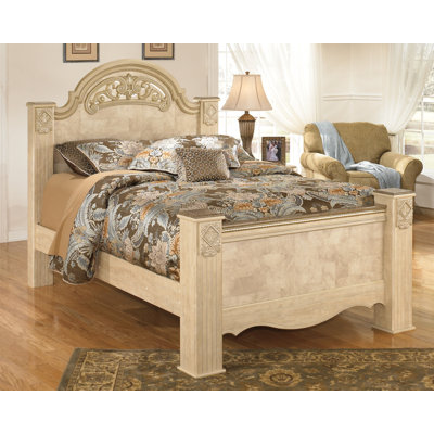 Saveaha Four Poster Bed by Signature Design by Ashley -image