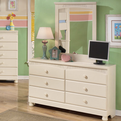 Cottage Retreat 6 Dresser by Signature Design by Ashley -image