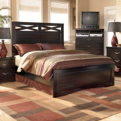 Byers Panel Bed by Signature Design by Ashley -image