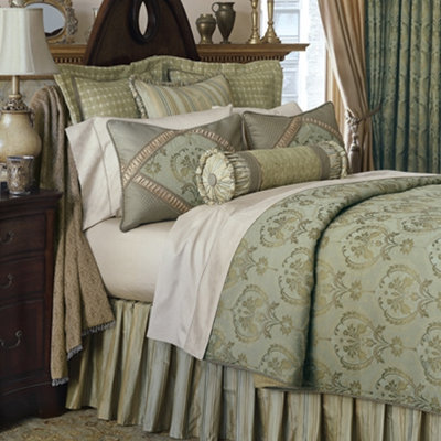 Eastern Accents Winslet Duvet Collection