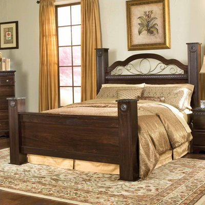 Sorrento Panel Bedroom Collection by Standard Furniture -image
