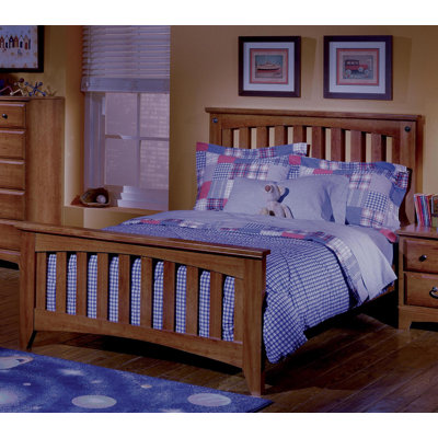 Standard Furniture City Park Kids Slat Bed