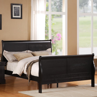 Lewiston Sleigh Bed by Standard Furniture -image