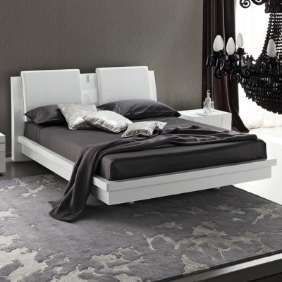 Diamond Panel Bedroom Collection by Rossetto USA -image