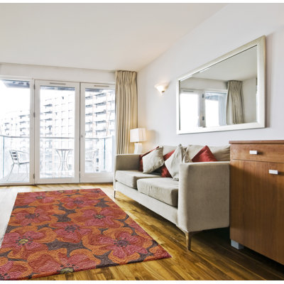Momeni Summit Raspberry  Bold Floral Rug