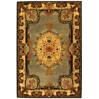 Bergama Light Blue/Ivory Rug